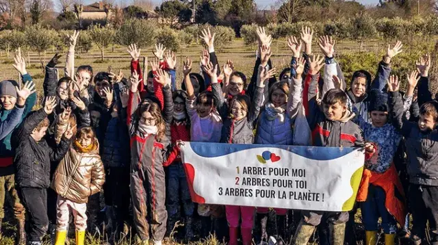 Forest & Life 2025 : Une journée de plantation pour les écoliers du Tarn